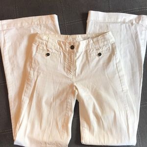 New York & Company low rise wide leg white trouser (size 0)